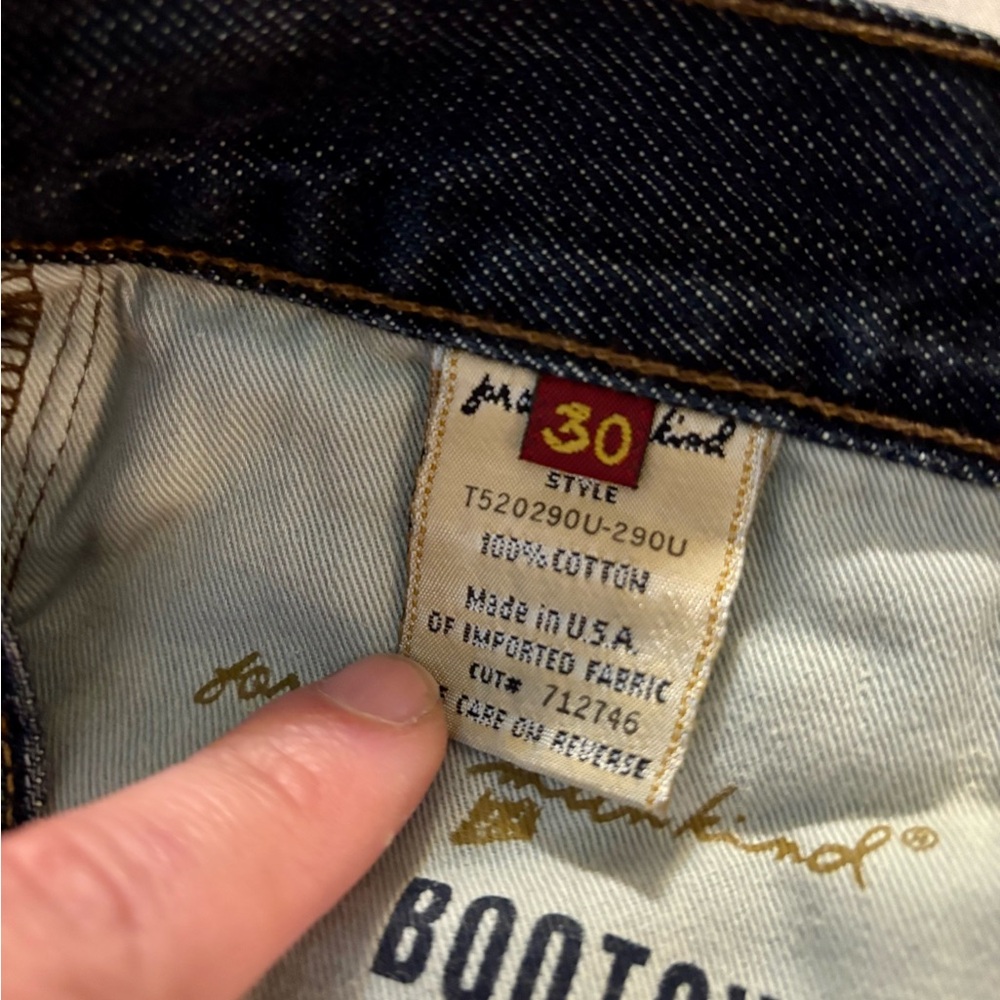 * 7 For All Mankind Dark Blue Distressed bootcut lowrise jeans 31x30 * - Picture 7 of 12